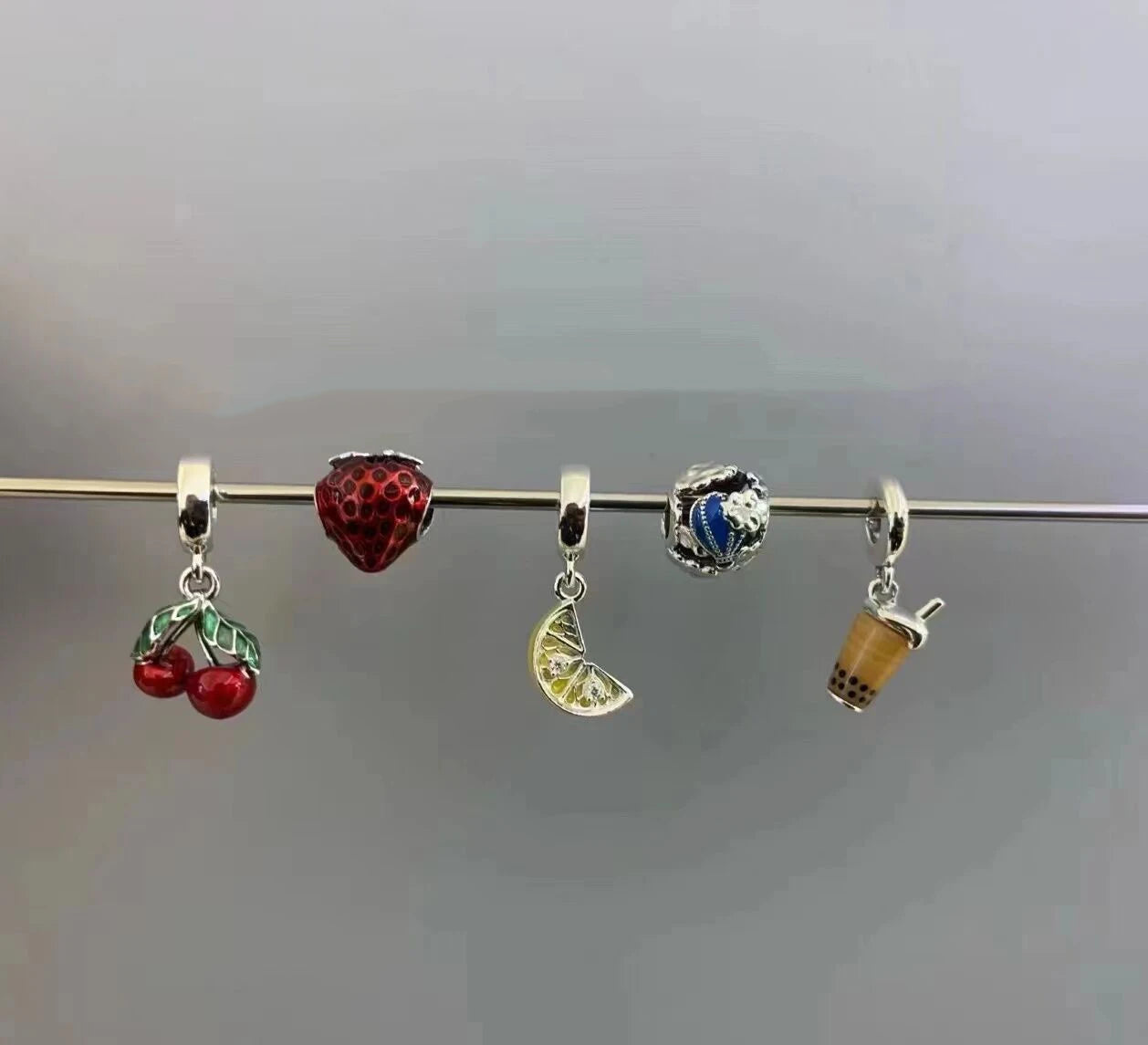 CHARM STERLING SILVER MARE FRUTTA PORTAFORTUNA